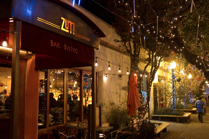 Fourth Street Berkeley Zut Restaurant Holiday Lights